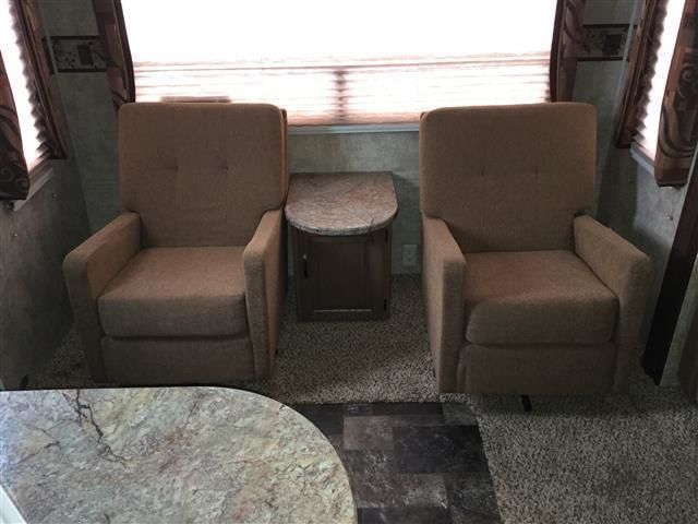 Photo 14 - 2013 Keystone Travel Trailer rental photo 16