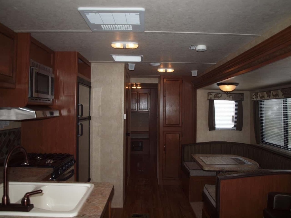 Photo 3 - 2013 Thor Travel Trailer rental photo 5