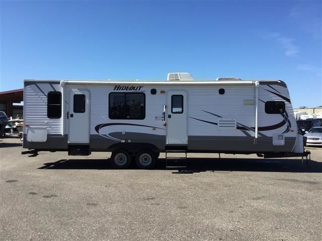Photo 16 - 2013 Keystone Travel Trailer rental photo 18