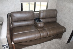 Photo 4 thumbnail 6