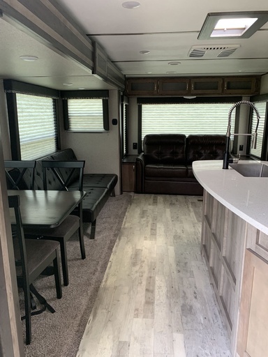 2018 Keystone Rv Sprinter 319 Travel Trailer for rent in Vero Beach, FL
