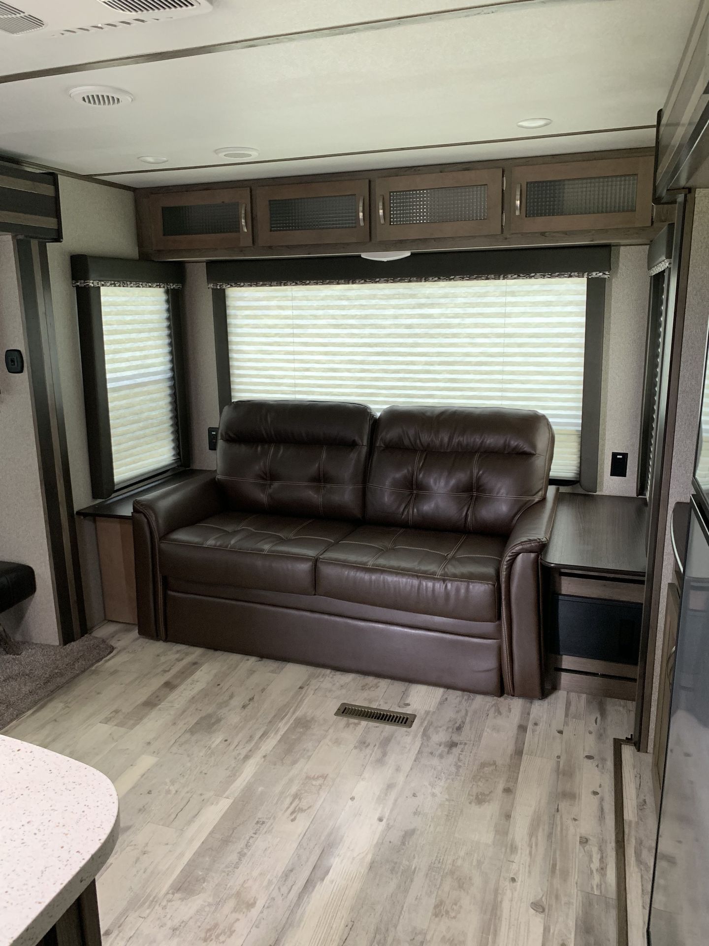 Photo 14 - 2018 Keystone Rv Travel Trailer rental photo 16