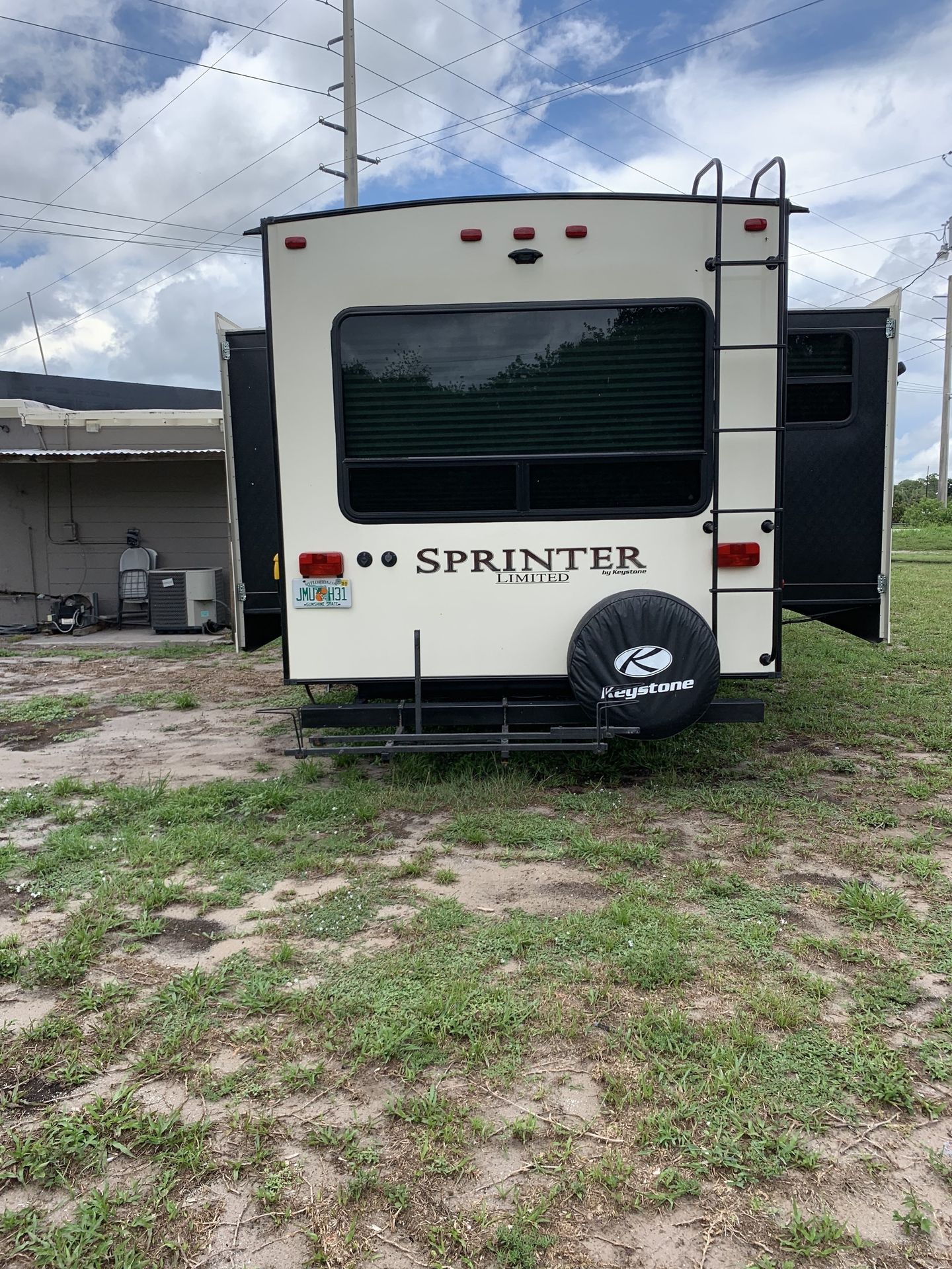 Photo 23 - 2018 Keystone Rv Travel Trailer rental photo 25