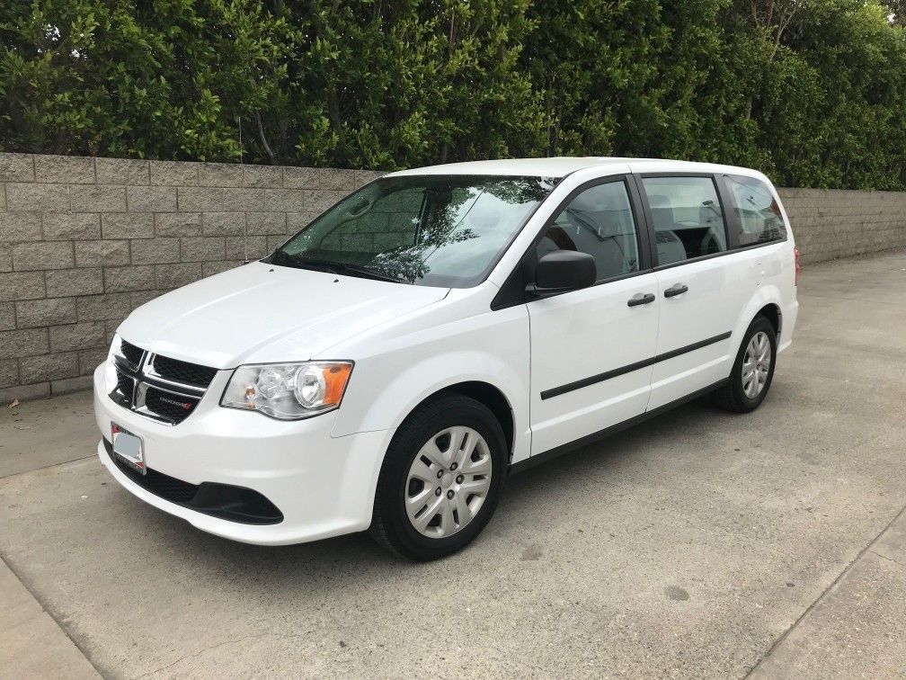 Photo 15 - 2012 Dodge Other rental photo 17