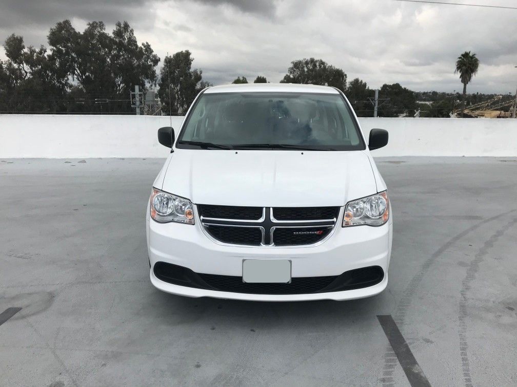 Photo 15 - 2012 Dodge Other rental photo 17