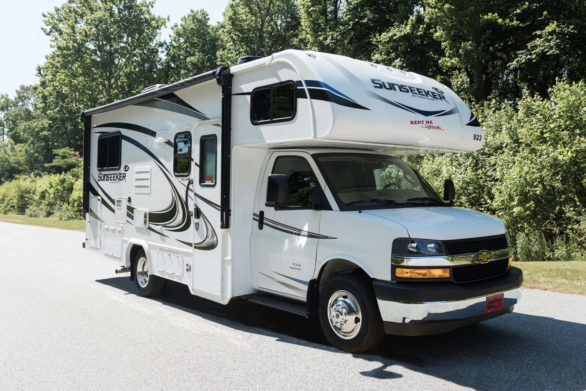 Photo 2 - 2020 Forest River Class C Motorhome rental photo 4