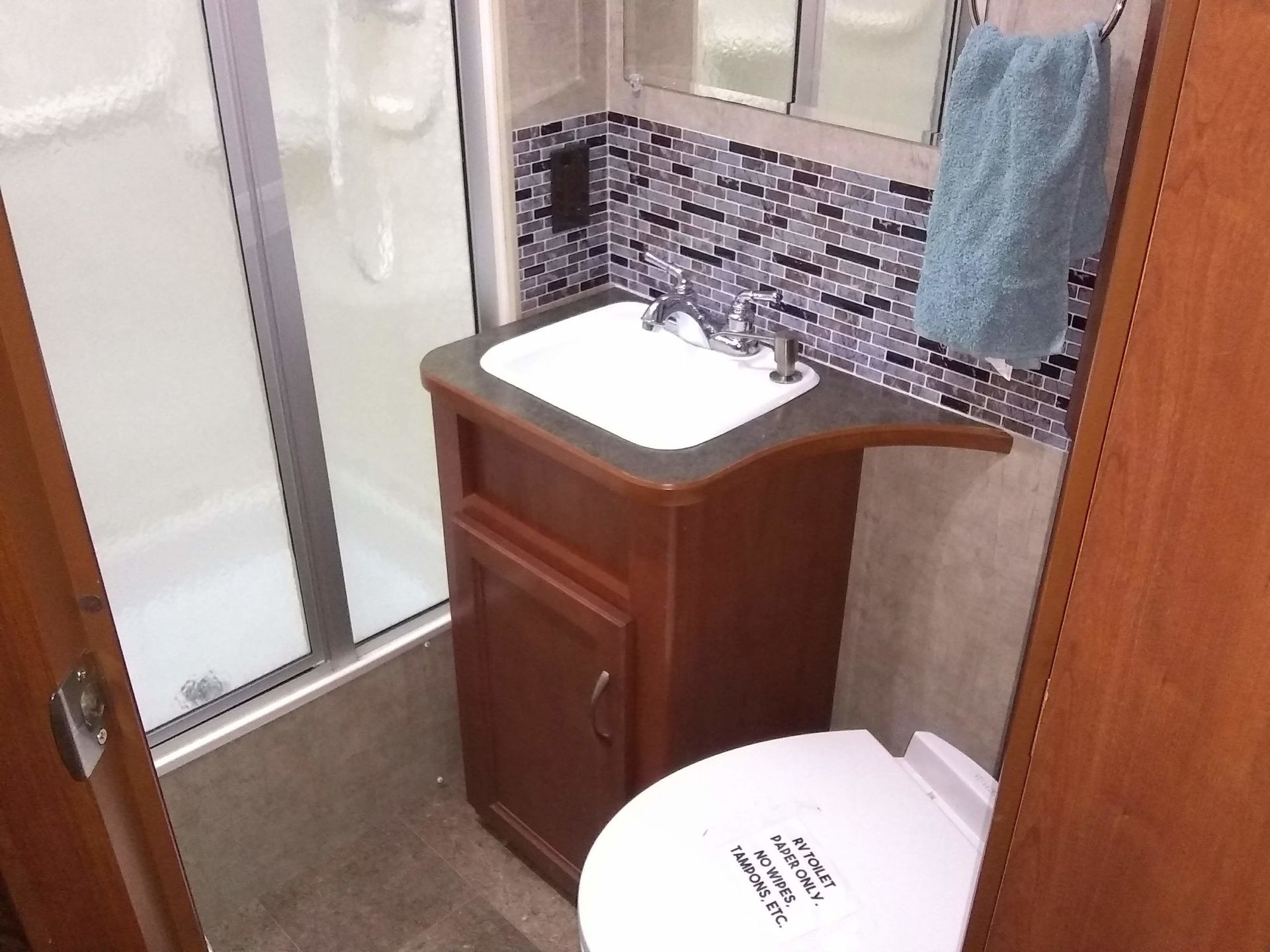 Photo 1 - 2014 Winnebago Class C Motorhome rental photo 3