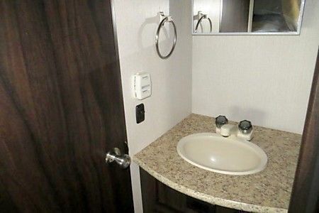Photo 6 - 2019 Pacific Coachworks Travel Trailer rental photo 8