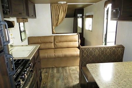 Photo 9 - 2019 Pacific Coachworks Travel Trailer rental photo 11
