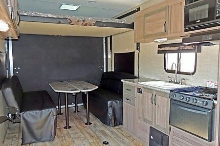 Photo 3 - 2019 Pacific Coachworks Toy Hauler rental photo 5