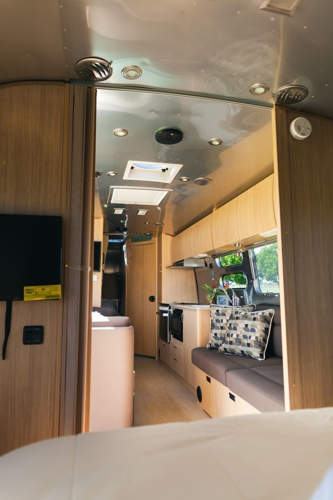 Photo 17 - 2020 Airstream Travel Trailer rental photo 19
