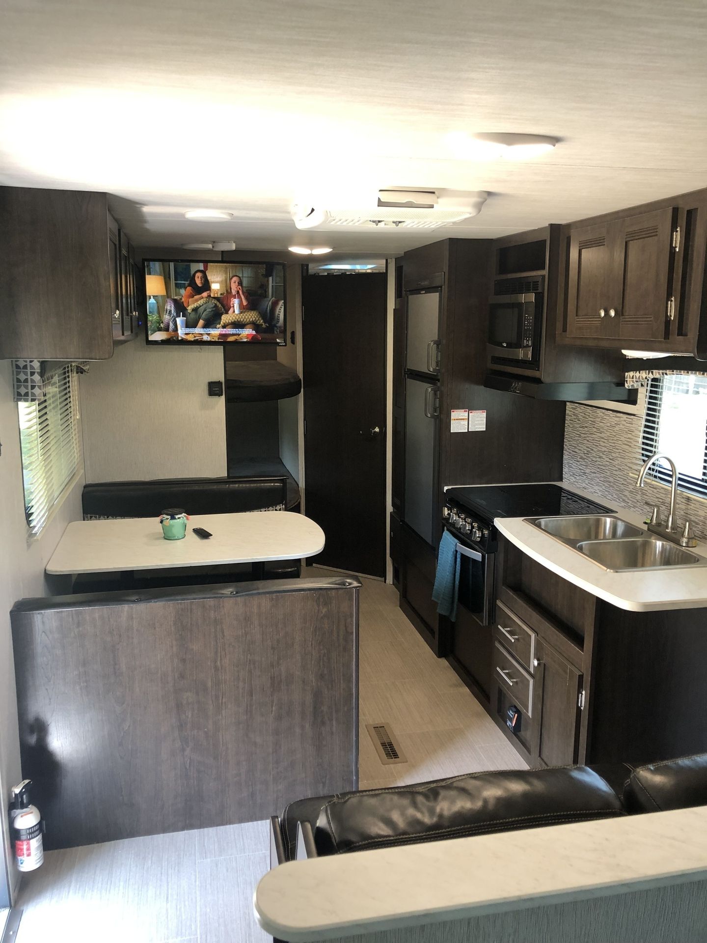 Photo 3 - 2020 Heartland Rv Travel Trailer rental photo 5