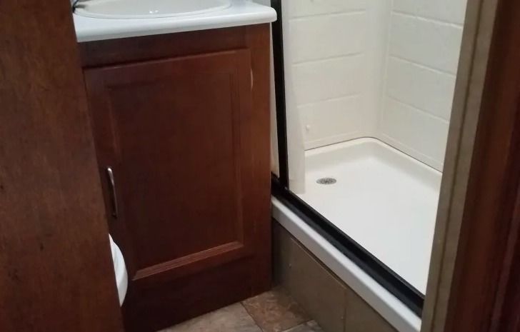Photo 3 - 2014 Coachmen Class A Motorhome rental photo 5