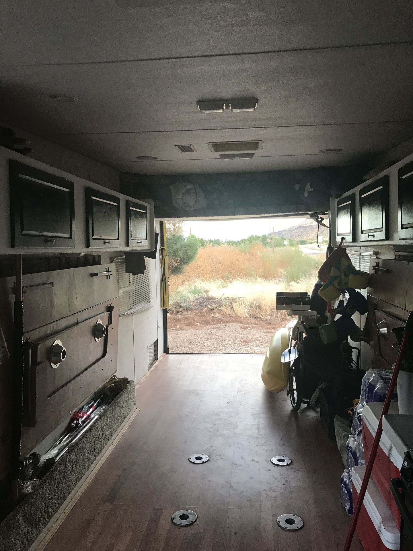 Photo 10 - 2003 Weekend Warrior Toy Hauler rental photo 12