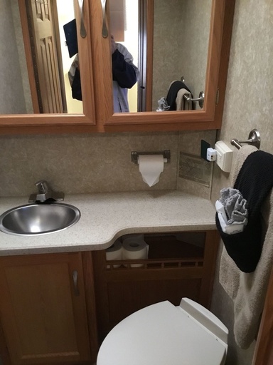 2007 Four Winds Dutchman Express Class C Motorhome for rent in Columbus, OH