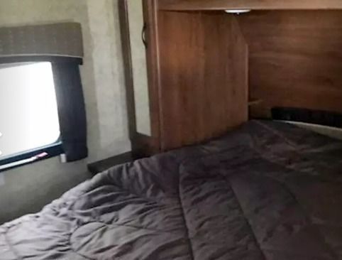 Photo 3 - 2016 Jayco White Hawk Travel Trailer rental photo 5