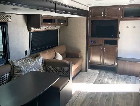 Photo 6 - 2018 Jayco Travel Trailer rental photo 8