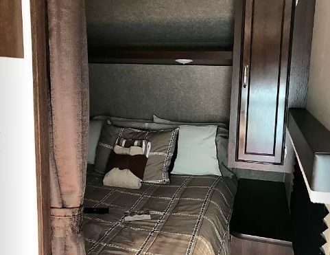Photo 5 - 2018 Jayco Travel Trailer rental photo 7
