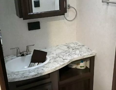 Photo 4 - 2018 Jayco Travel Trailer rental photo 6