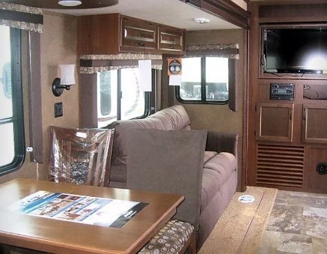Photo 5 - 2015 Jayco Travel Trailer rental photo 7