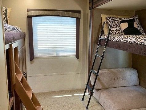 Photo 12 - 2014 Jayco Travel Trailer rental photo 14