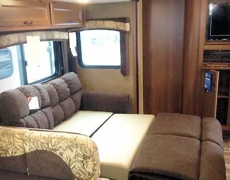 Photo 5 - 2014 Jayco Travel Trailer rental photo 7