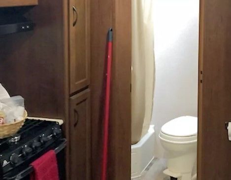 Photo 3 - 2015 Jayco Travel Trailer rental photo 5