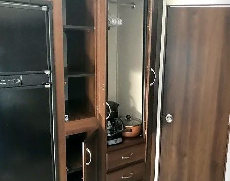 Photo 7 - 2018 Jayco Travel Trailer rental photo 9