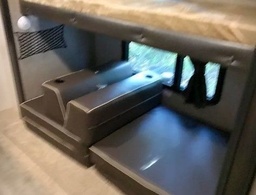 Photo 4 thumbnail 6