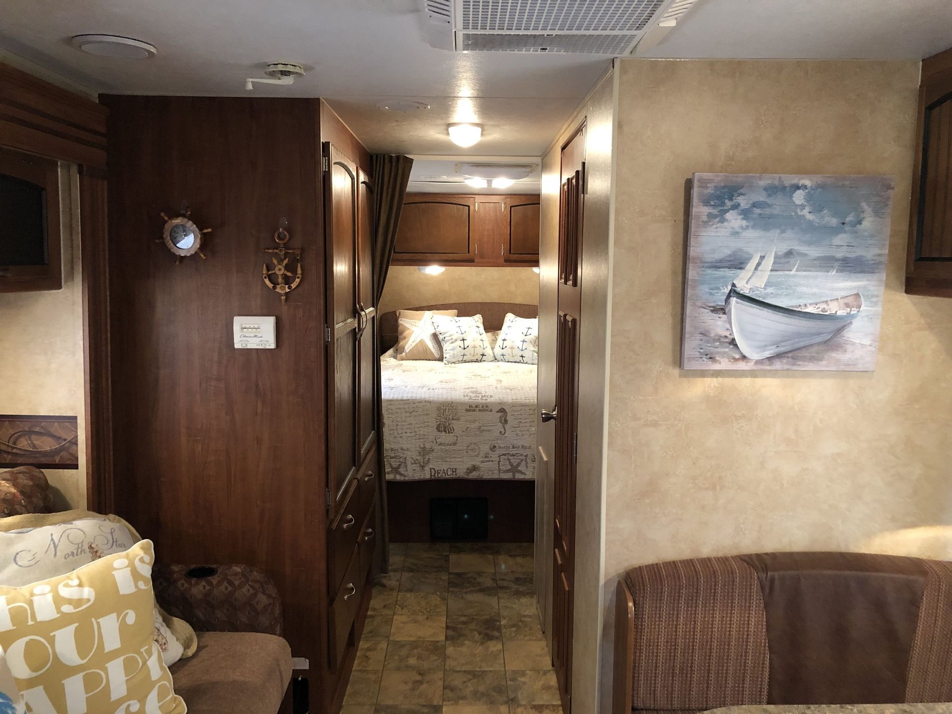 Photo 4 - 2011 Jayco Travel Trailer rental photo 6