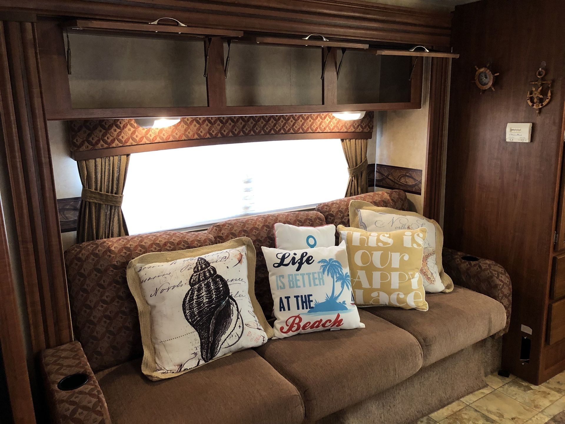 Photo 16 - 2011 Jayco Travel Trailer rental photo 18