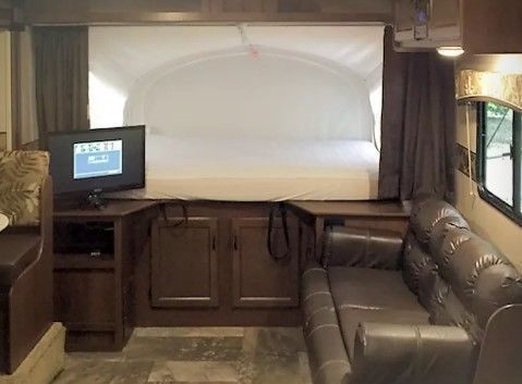 Photo 4 - 2015 Jayco Travel Trailer rental photo 6