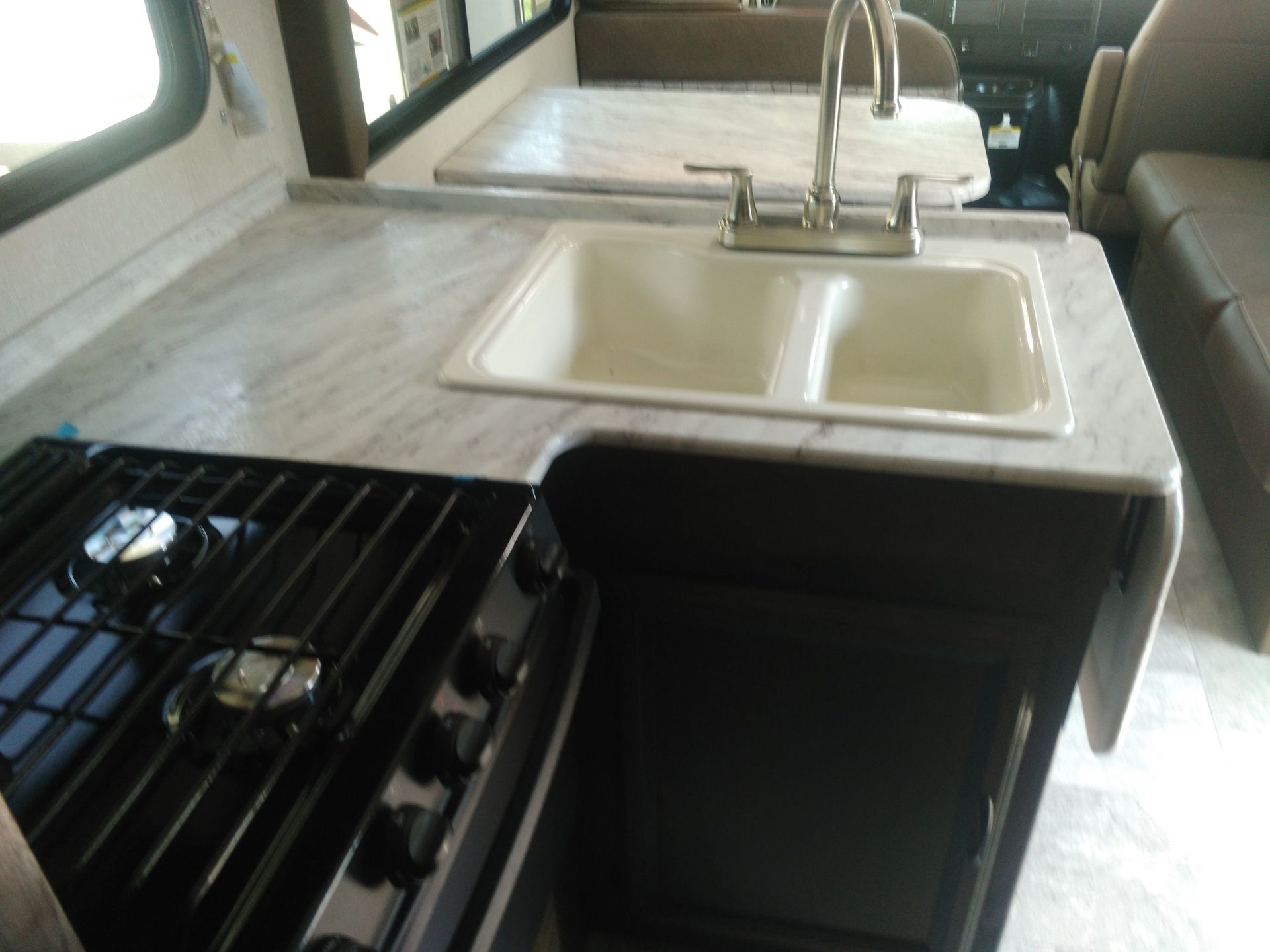 Photo 2 - 2020 Coachmen Class C Motorhome rental photo 4