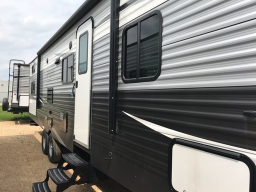 2018 Prime Time Avenger Ati Travel Trailer for rent in Springfield, OH