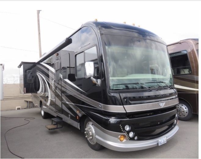 Photo 0 - 2016 Fleetwood Rv Class A Motorhome rental photo 2