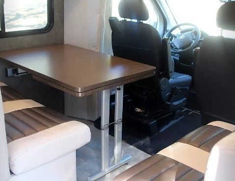 Photo 5 - 2015 Winnebago Class C Motorhome rental photo 7