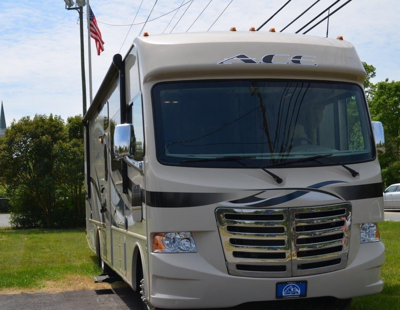 Photo 9 - 2015 Thor Class A Motorhome rental photo 11