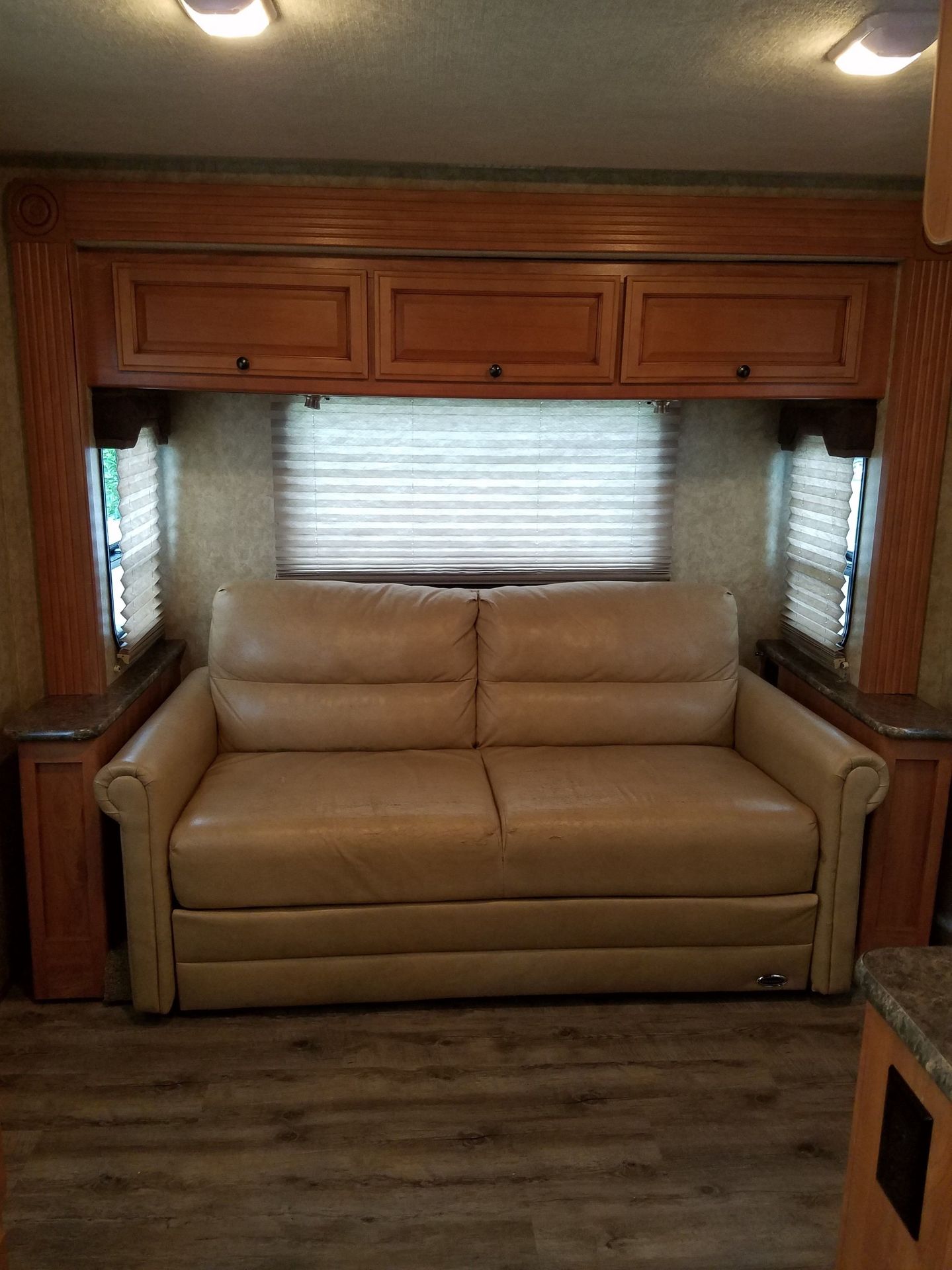 Photo 4 - 2013 Fleetwood Class C Motorhome rental photo 6