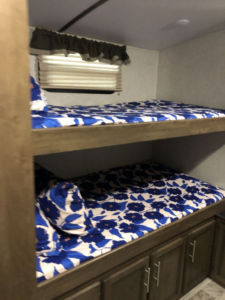 Photo 2 - 2020 Keystone Travel Trailer rental photo 4