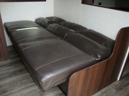 Photo 9 thumbnail 11