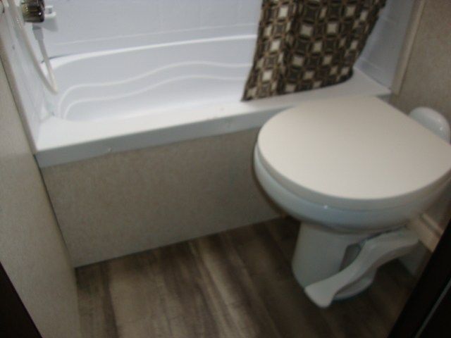 Photo 12 - 2018 Jayco Travel Trailer rental photo 14