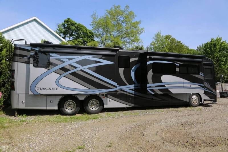 Photo 18 - 2017 Thor Motor Coach Class A Motorhome rental photo 20