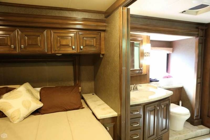 Photo 79 - 2017 Thor Motor Coach Class A Motorhome rental photo 81