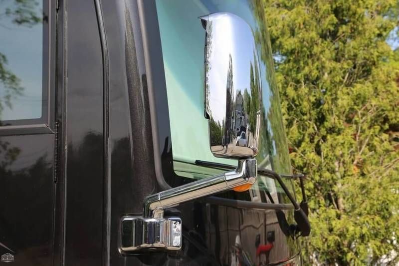 Photo 86 - 2017 Thor Motor Coach Class A Motorhome rental photo 88