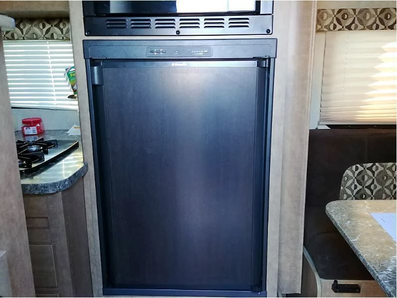 Photo 4 - 2018 Starcraft Travel Trailer rental photo 6