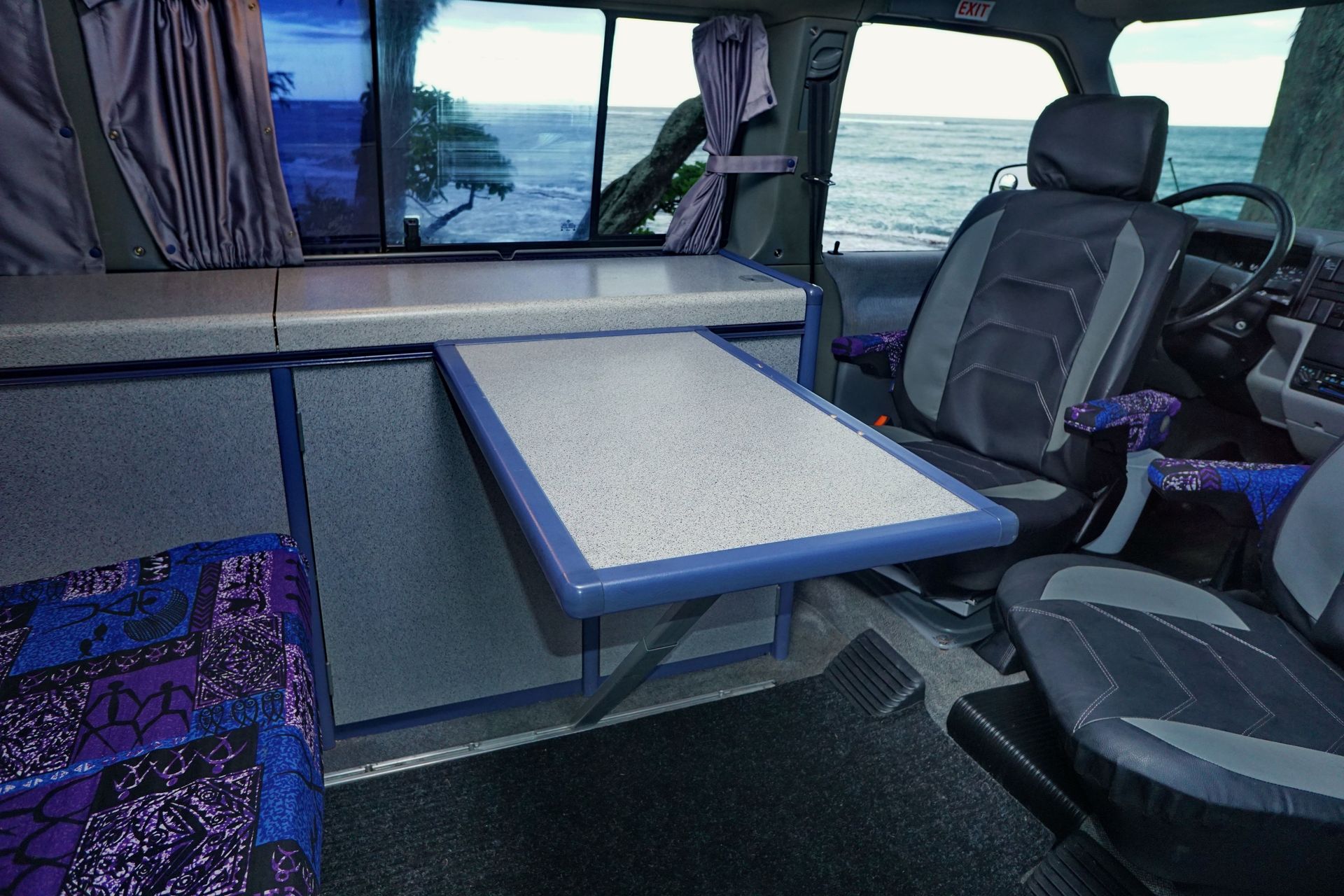 Photo 33 - 1993 Volkswagen Class B Motorhome rental photo 35