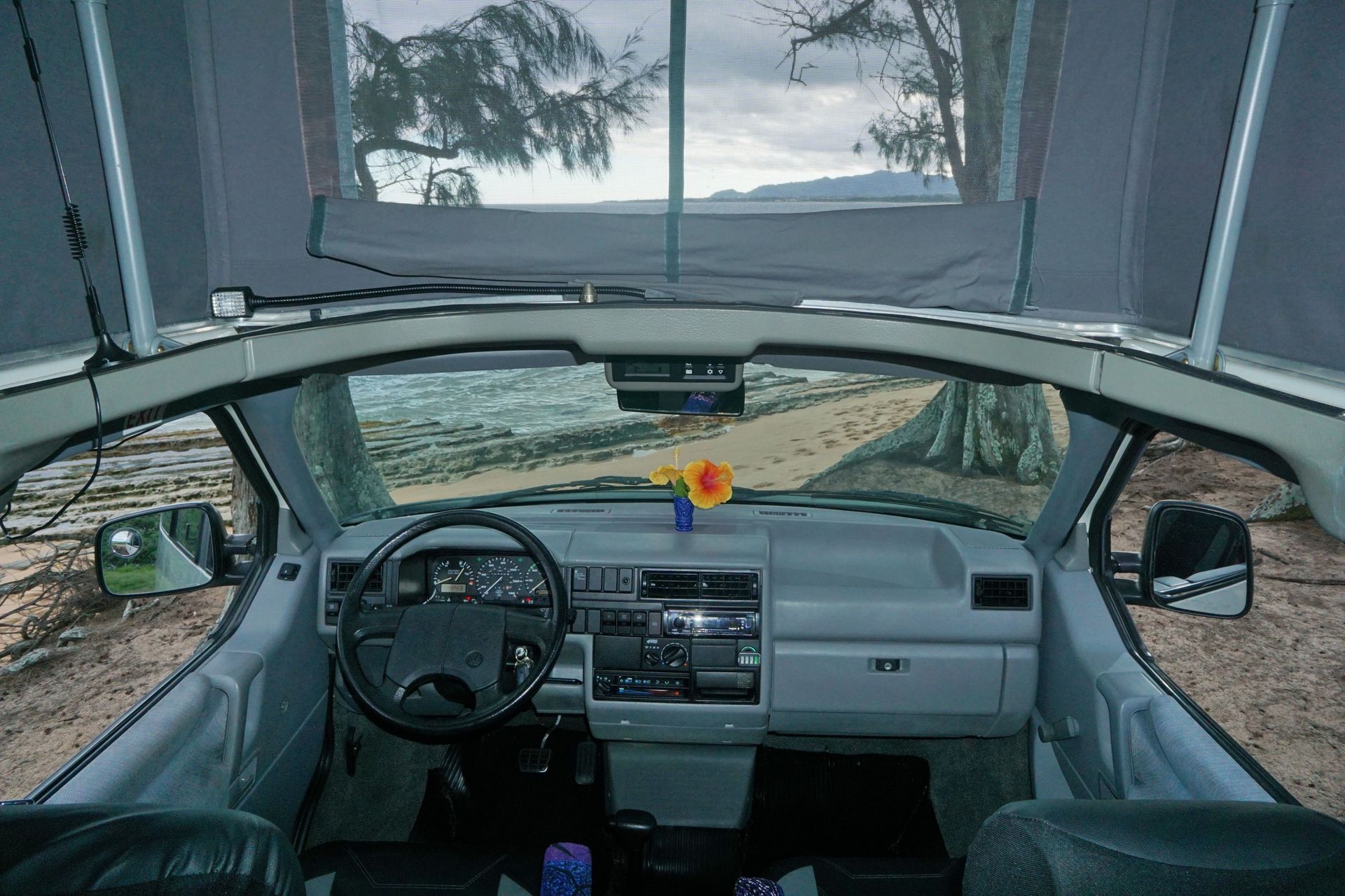 Photo 48 - 1993 Volkswagen Class B Motorhome rental photo 50