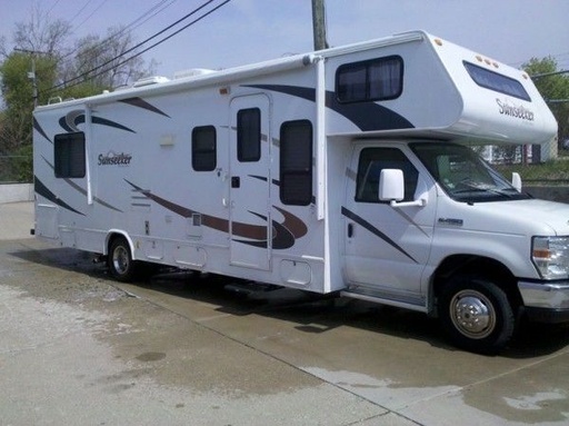 2015 Forest River Sunseeker Class C Motorhome for rent in Waterford Township, MI
