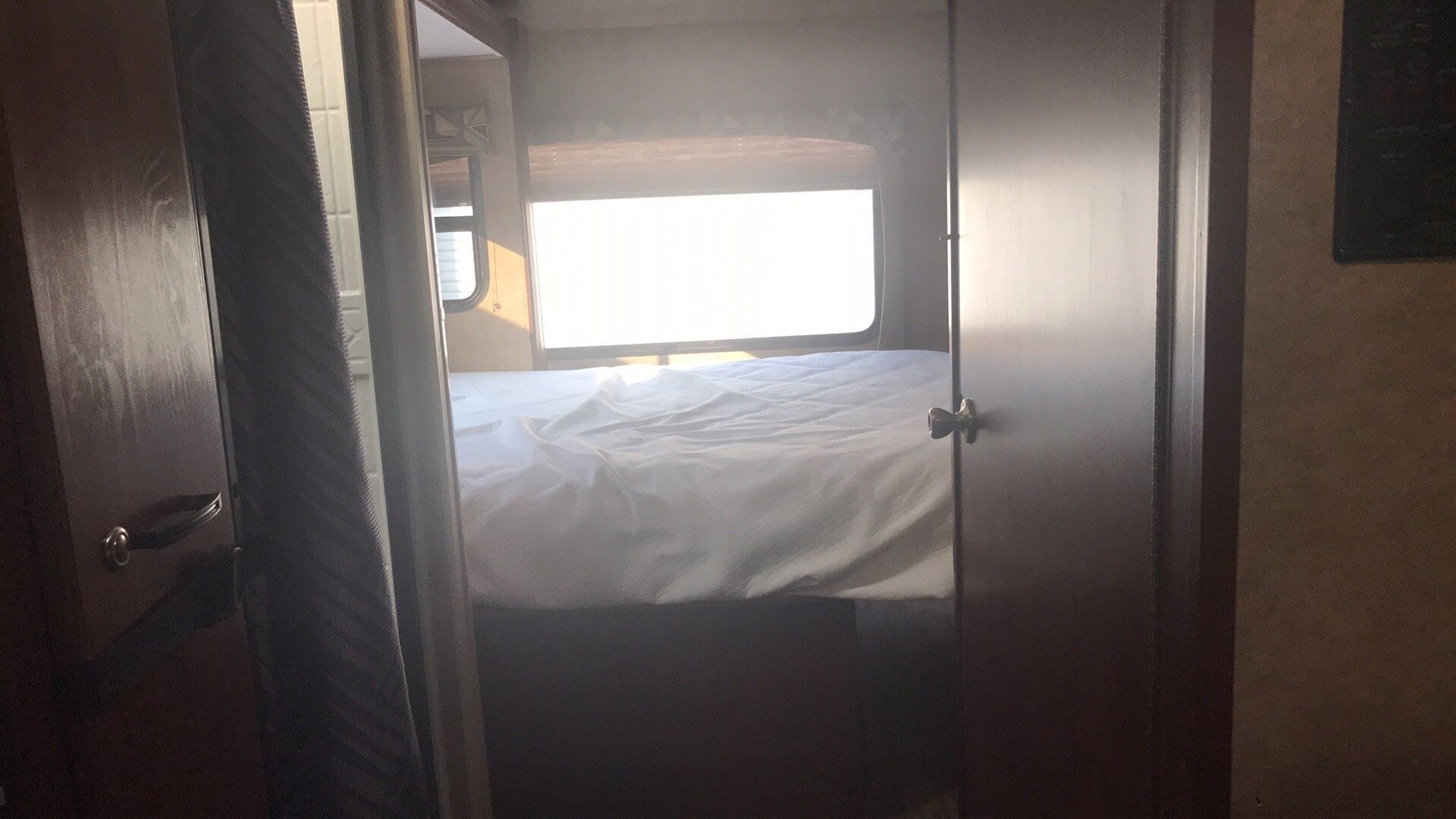 Photo 5 - 2015 Forest River Class C Motorhome rental photo 7