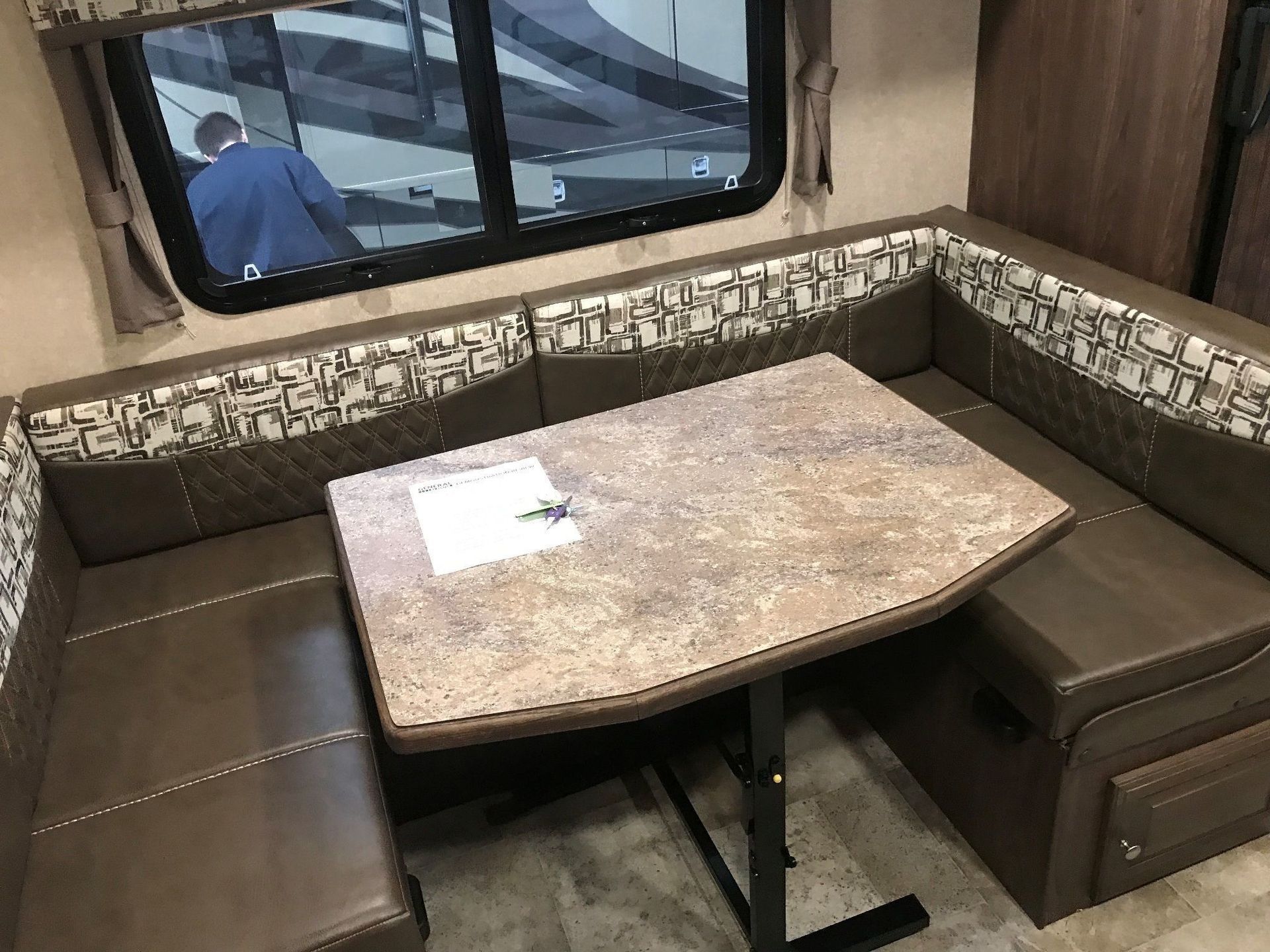 Photo 8 - 2018 Rockwood Travel Trailer rental photo 10